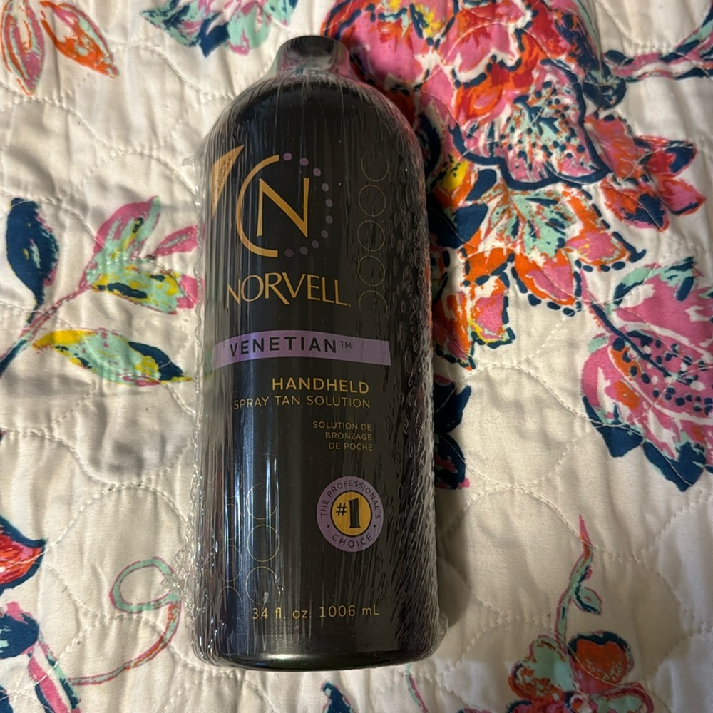 Norvell Venetian